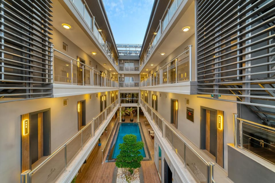 Property building, Pool view, Swimming pool