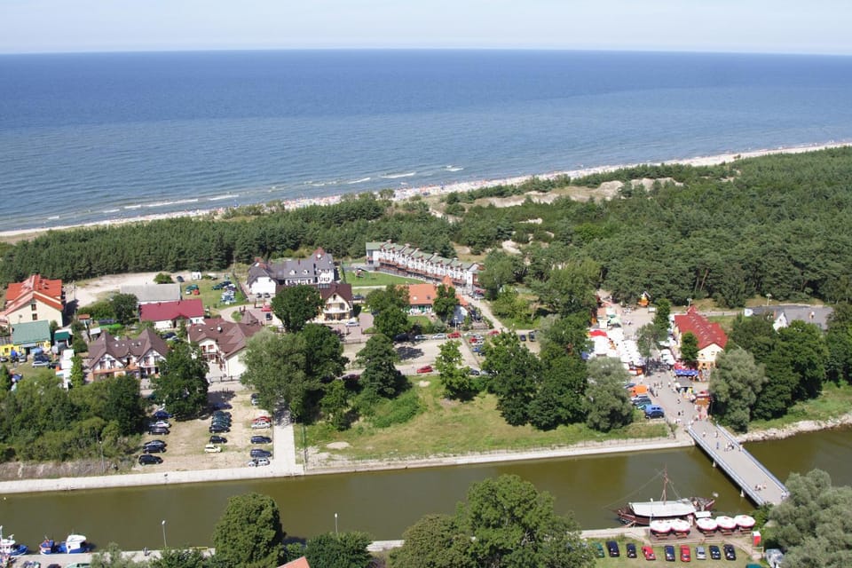 Bird's eye view, Area and facilities, Area and facilities