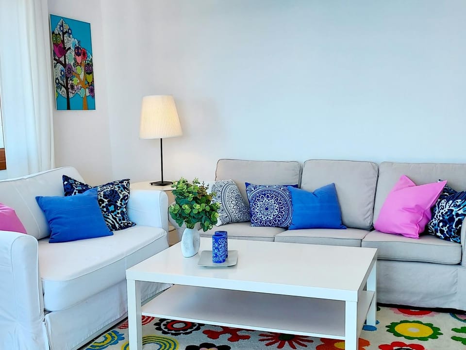 Photo of the whole room, City view, Pool view, Sea view