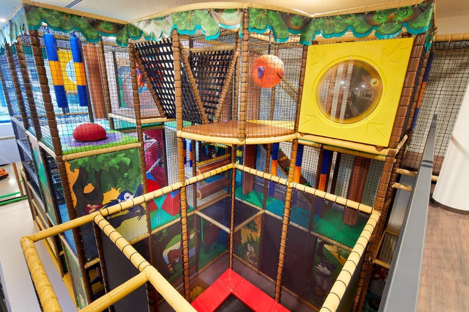 Children play ground, Kids's club