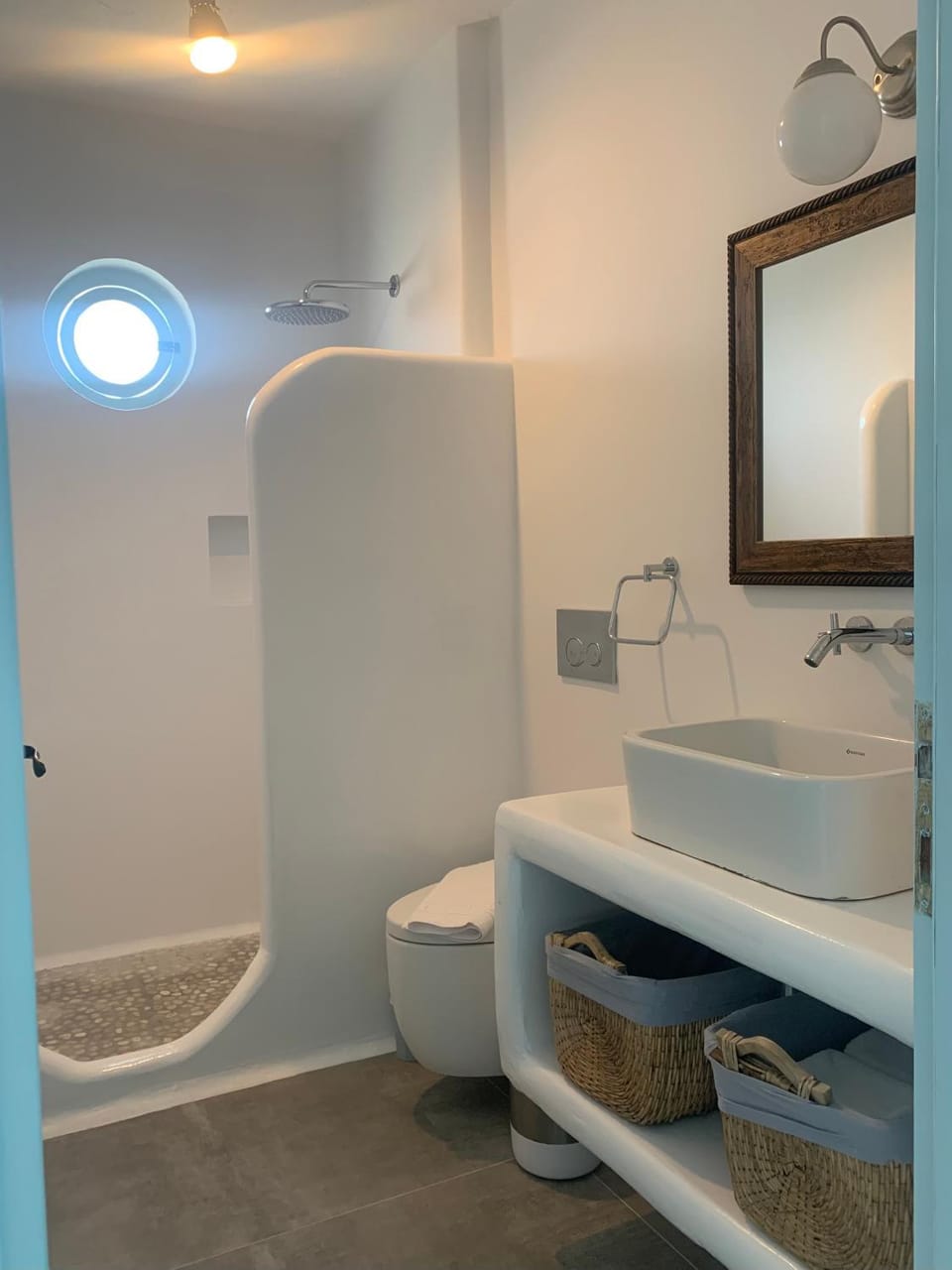 Shower, Toilet, Bathroom, hair dryier, towels