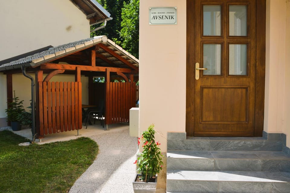 Guesthouse Avsenik Bed and Breakfast in Carinthia, Austria