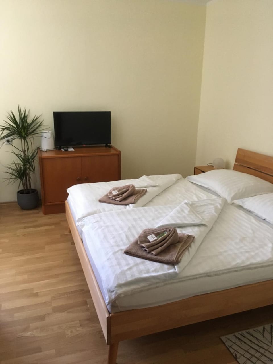 Lindenhof Ybbs Bed and Breakfast in Austria