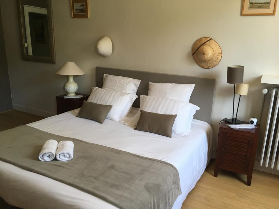 Moulin De Jouenery Et Spa Bed and Breakfast in Occitanie