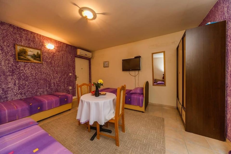 Apartmani Marija Apartment in Montenegro