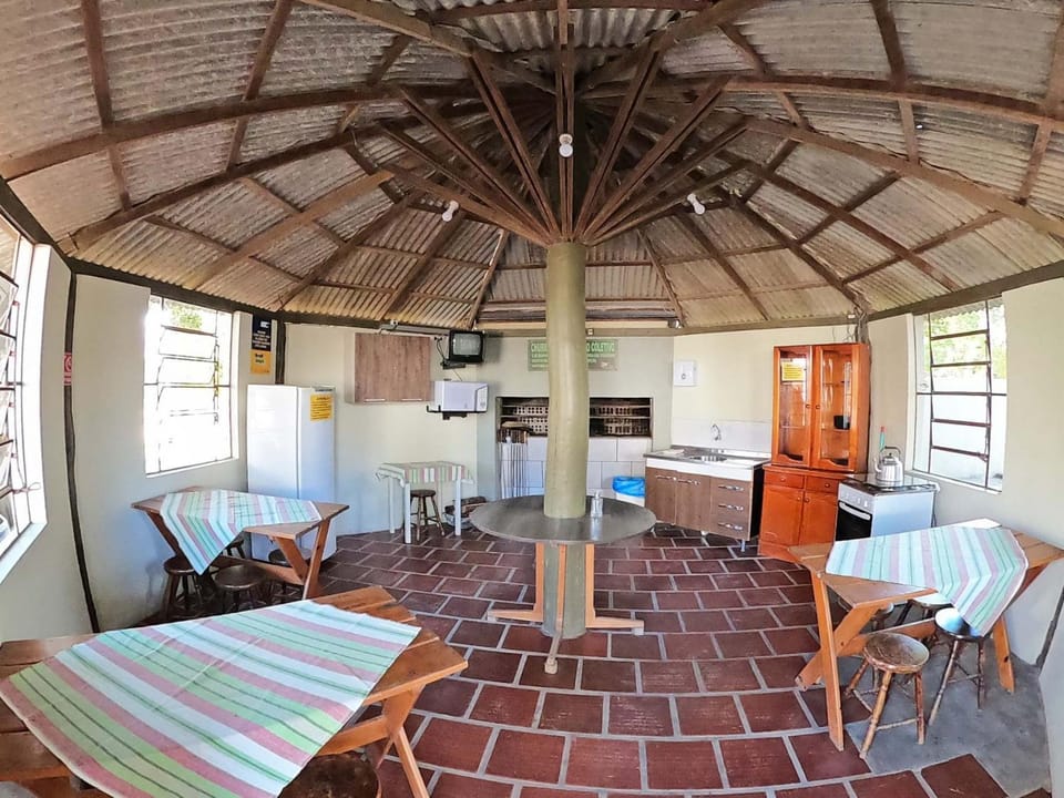 BBQ facilities, Kitchen or kitchenette