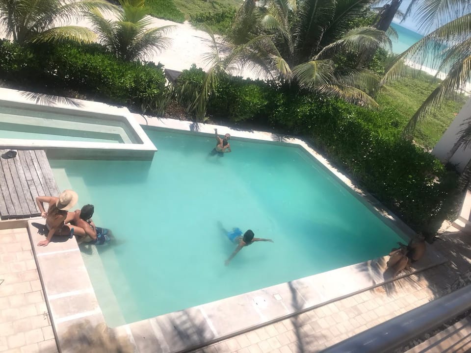 Swimming pool, Swimming pool