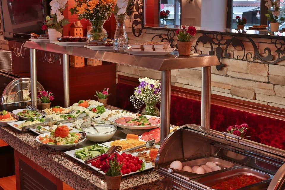 Buffet breakfast
