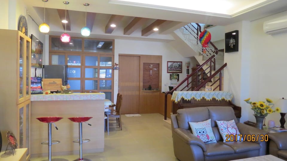 Living room, Lobby or reception