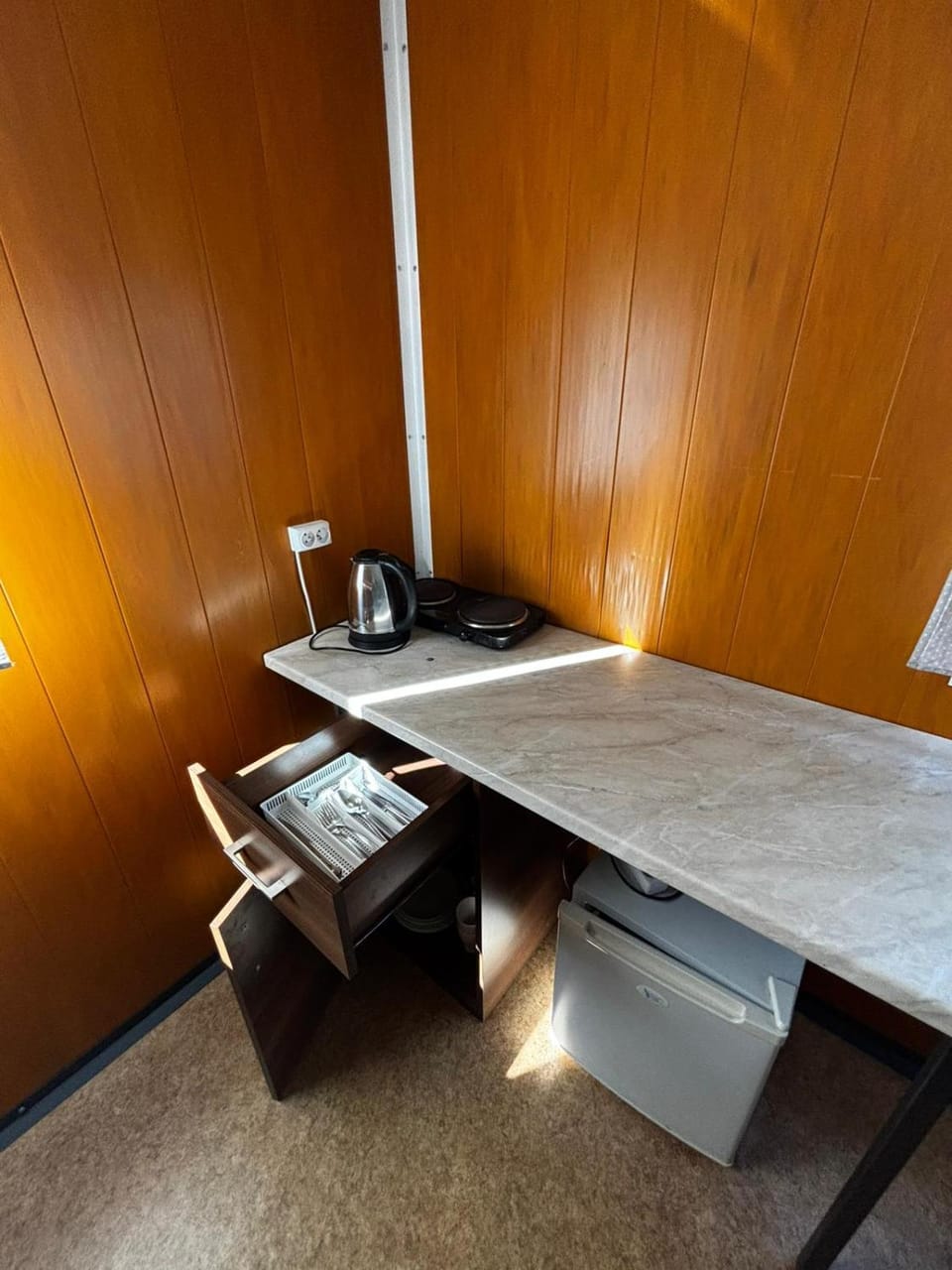Photo of the whole room