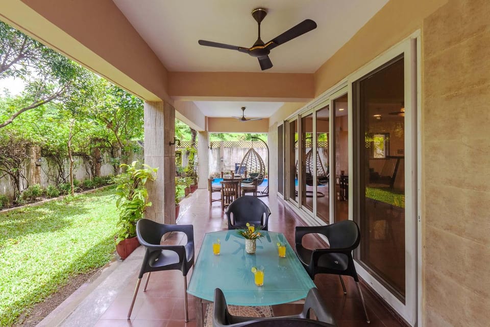 Seating area, Garden view