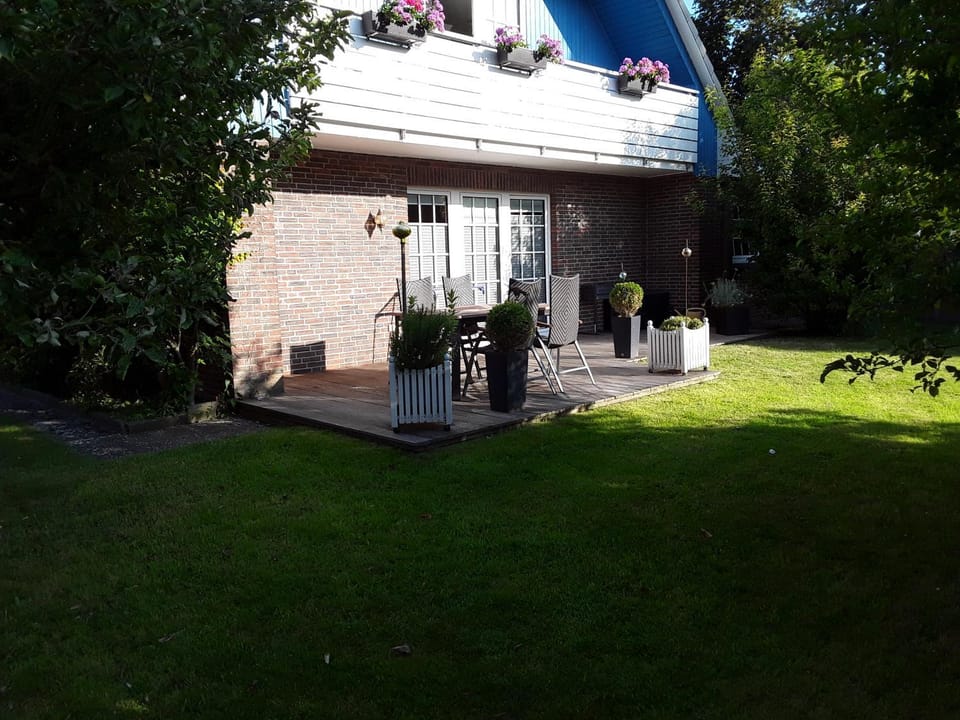BBQ facilities, Garden, Balcony/Terrace