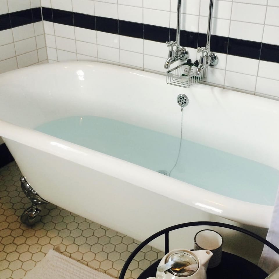 Bathroom, Bath