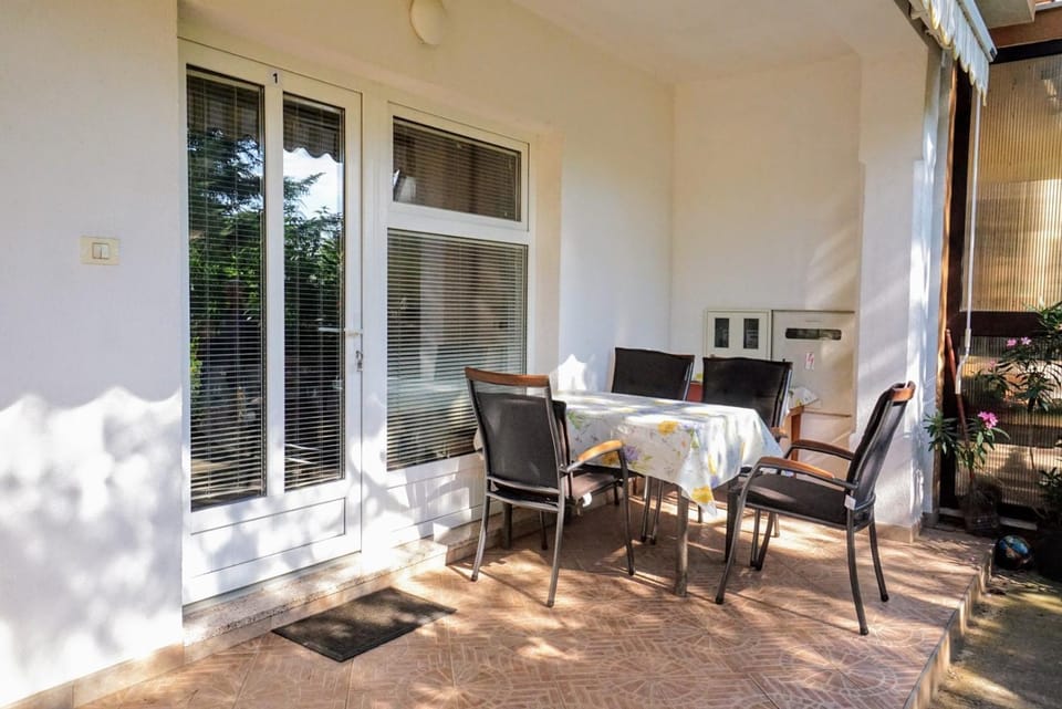 Apartment Cirila Bed and Breakfast in Istria County
