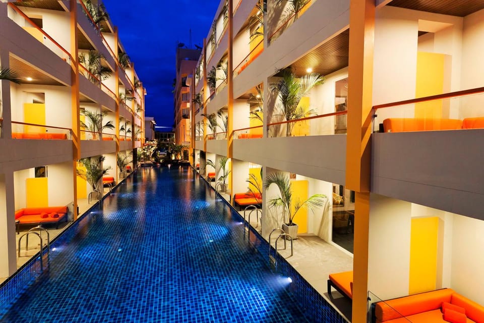 Swimming pool