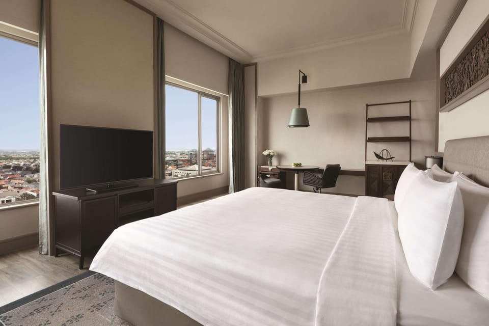 Photo of the whole room, Bedroom, On site, hair dresser