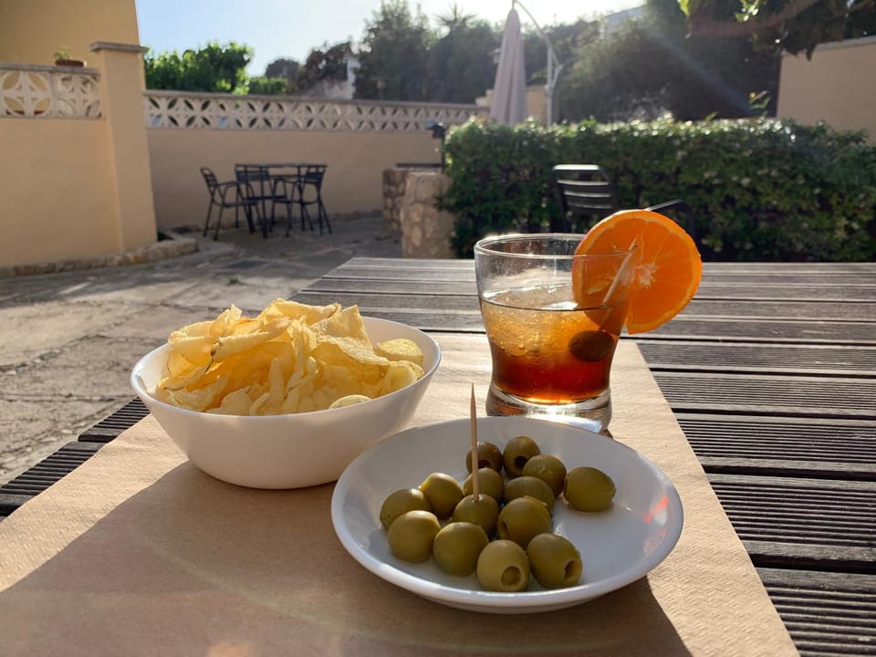 Food and drinks