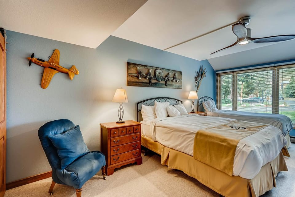 Decatur 1779 Apartment in Keystone