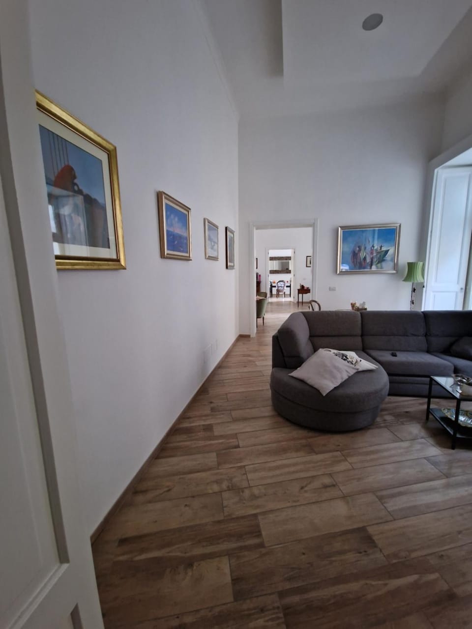 Seating area