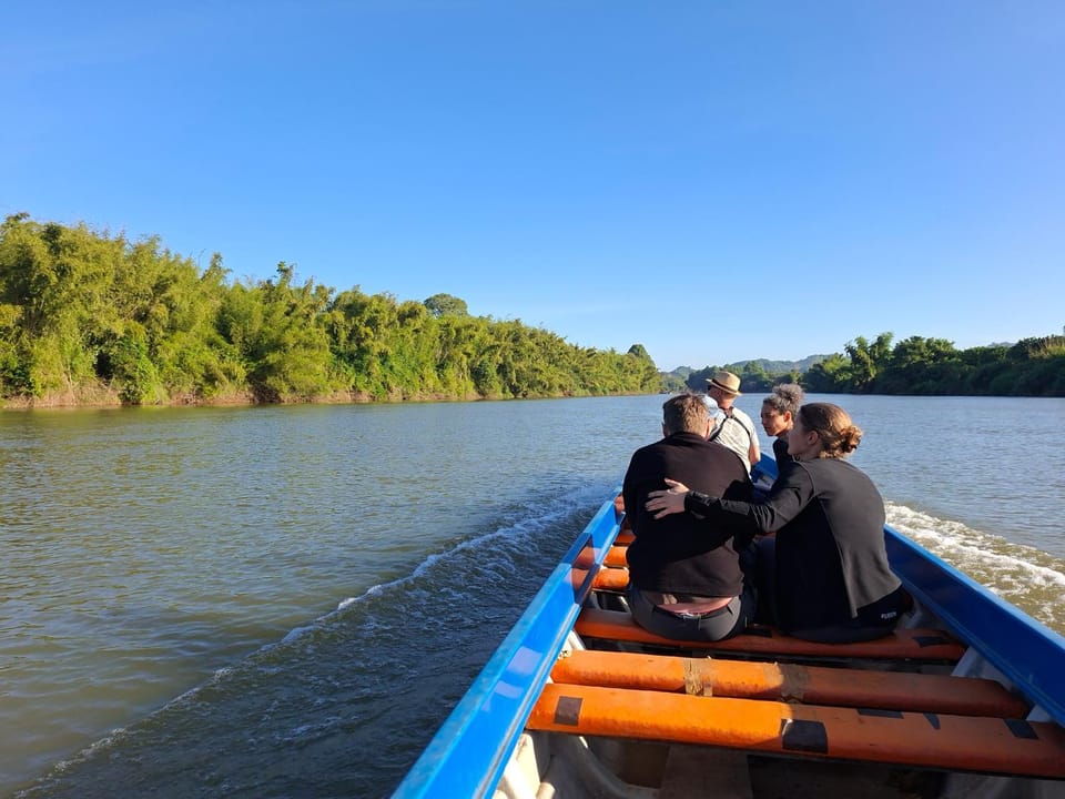 Day, People, Natural landscape, Activities, Lake view, River view, group of guests