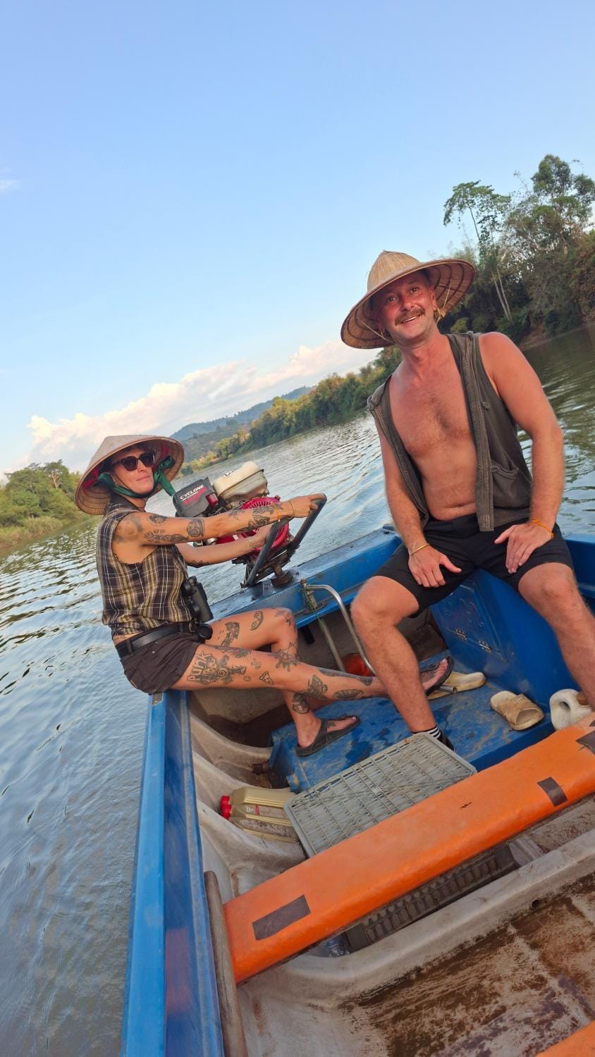 Day, People, Natural landscape, Activities, River view, group of guests