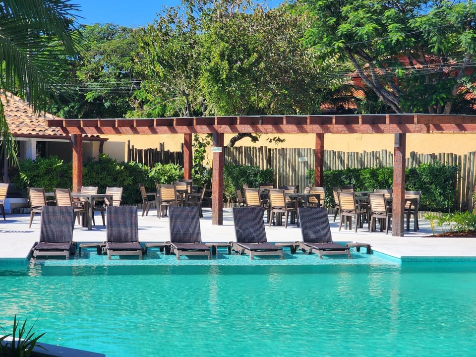 Pool view, Swimming pool, sunbed