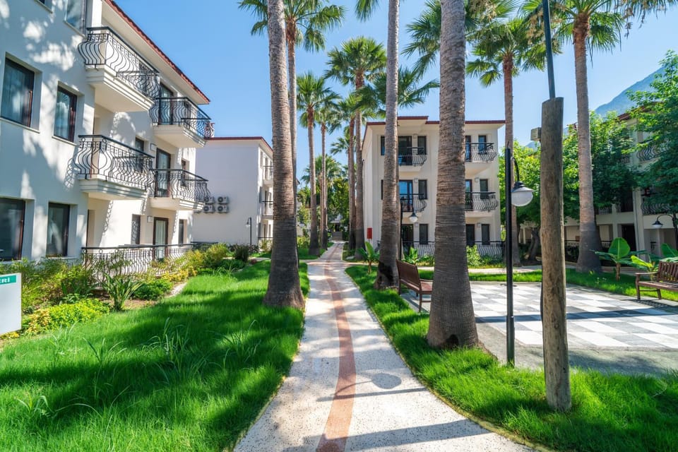 Property building, Garden