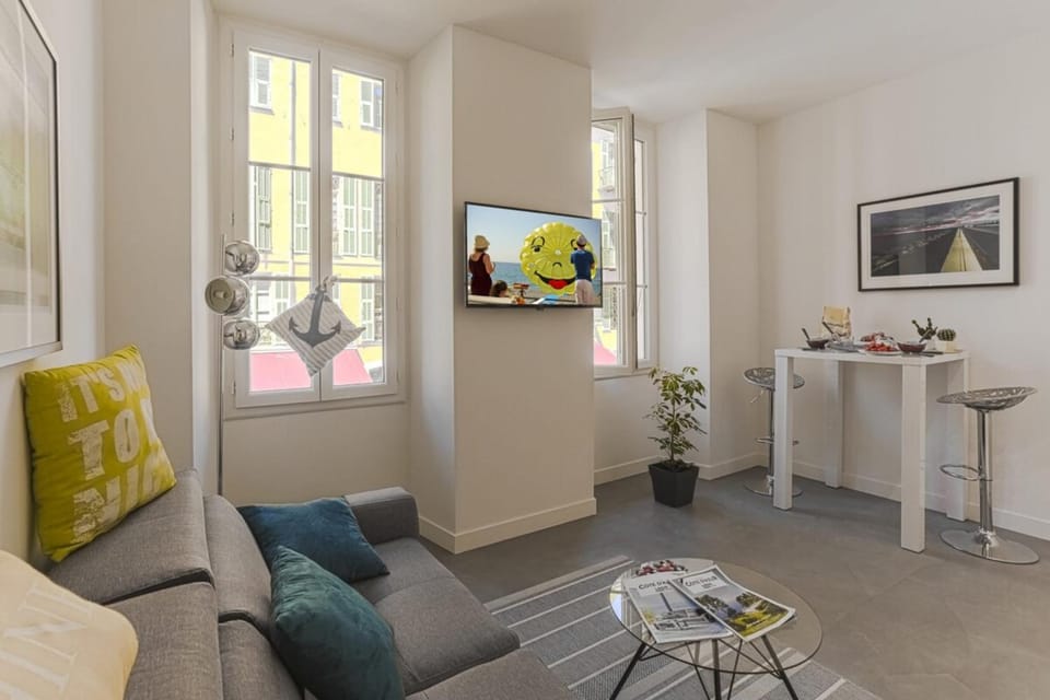 MY CASA - PAULE - Great Old Town Studio w AC Apartment in Nice