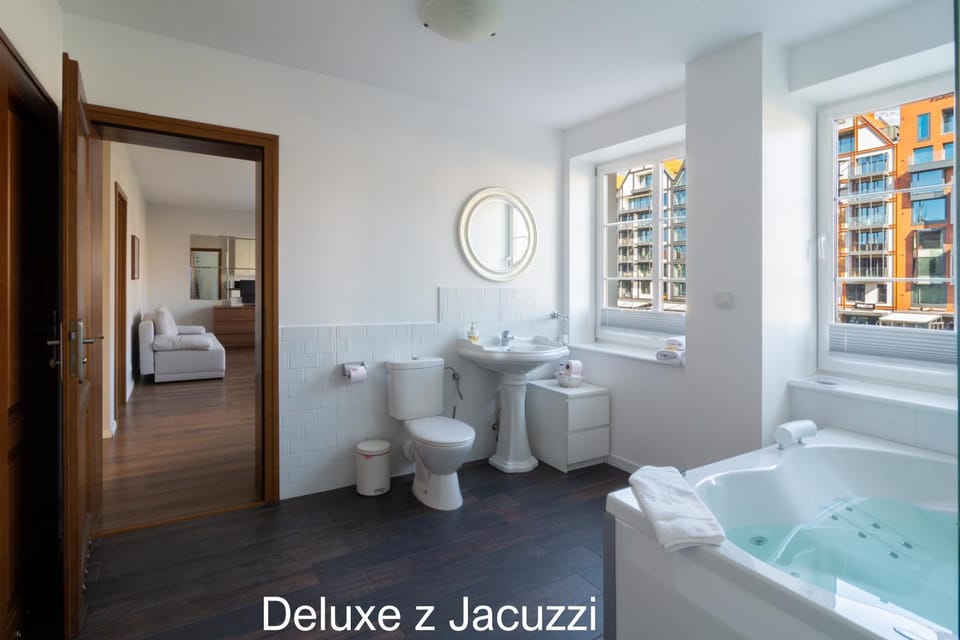Toilet, Bathroom, Bath, towels