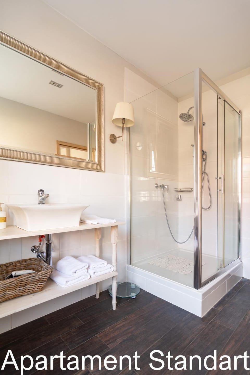 Shower, Bathroom, towels