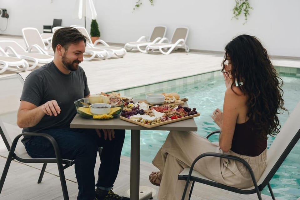 Patio, Food and drinks, Guests, Pool view, Swimming pool, group of guests