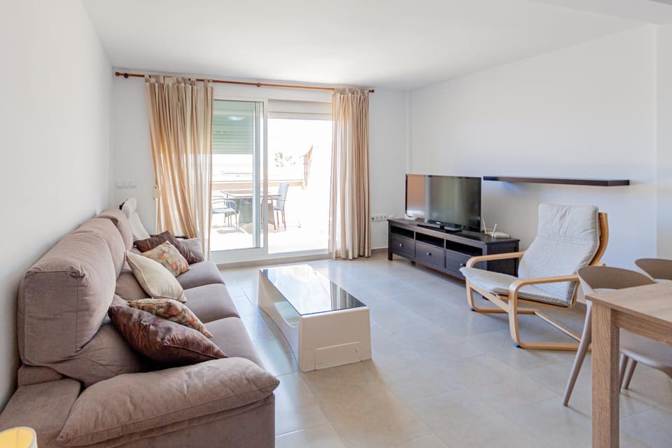 Communal lounge/ TV room, Game Room, Living room, Lounge or bar, Meeting/conference room