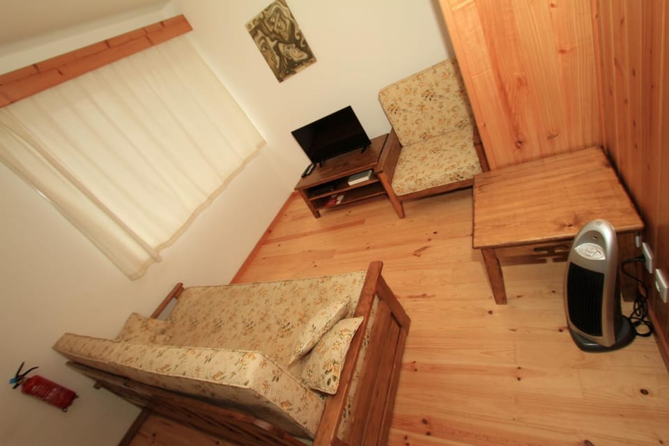 Communal lounge/ TV room, Living room