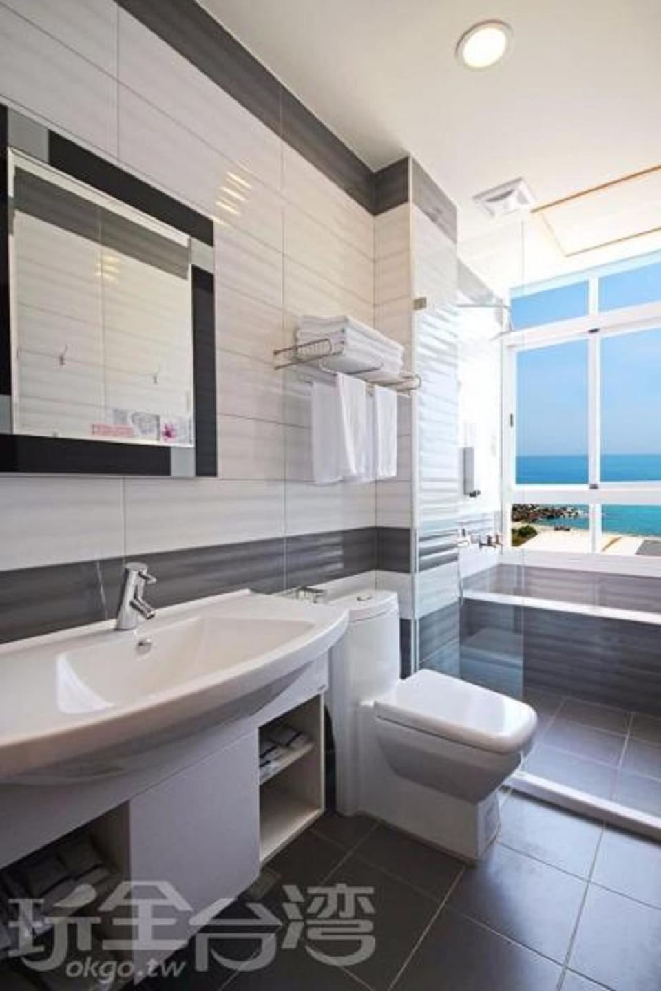 Taitung Sea Wall Homestay Vacation rental in Taiwan, Province of China