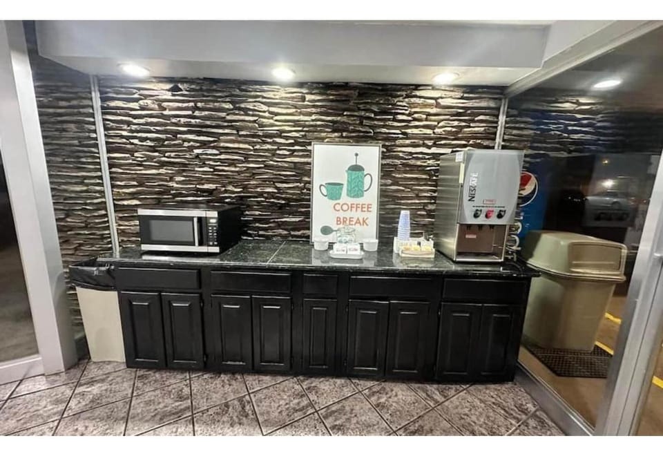 Coffee/tea facilities