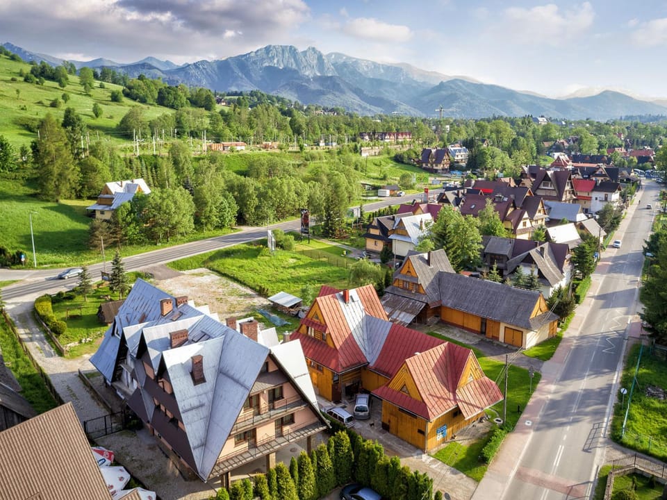 Property building, Bird's eye view