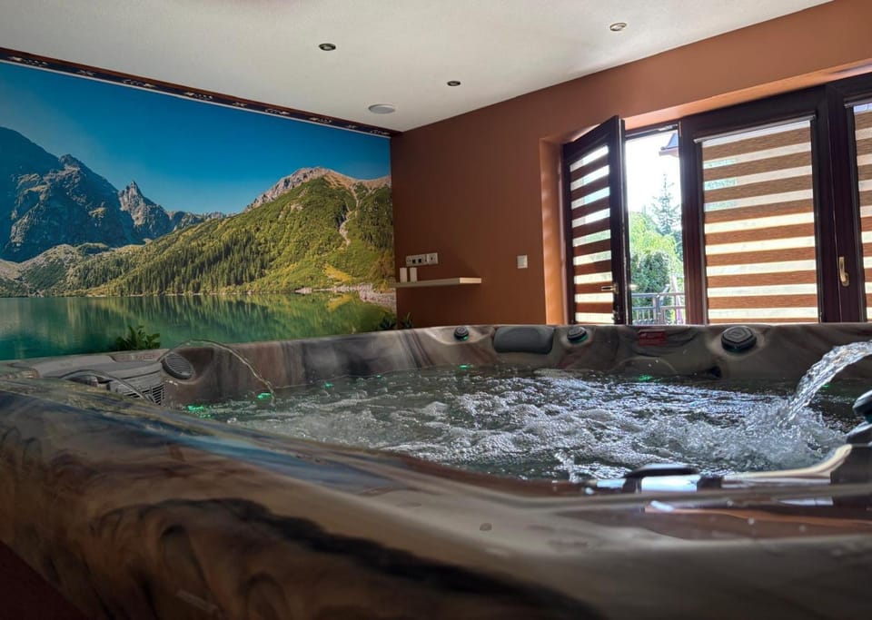 Hot Tub, Spa and wellness centre/facilities