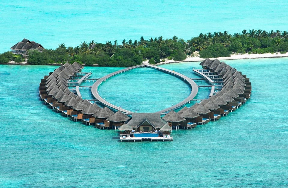 Facade/entrance, Beach, Beach, Sea view