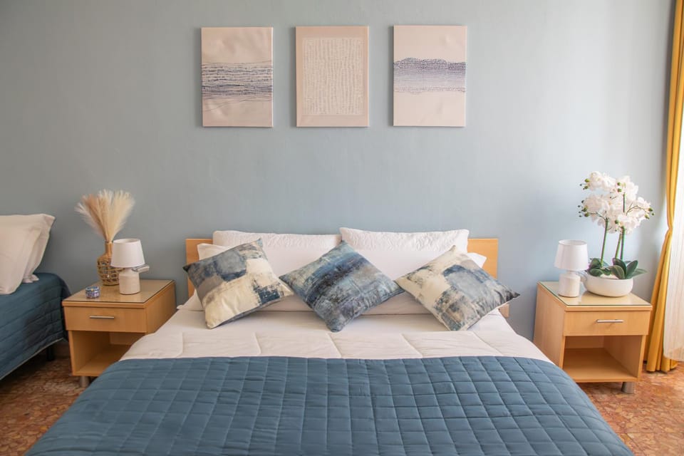 Bed, Summer, Coffee/tea facilities, Photo of the whole room, Bedroom, internet