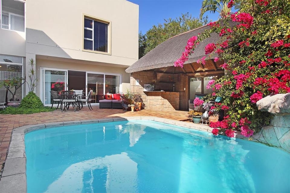 BBQ facilities, Swimming pool, Swimming pool