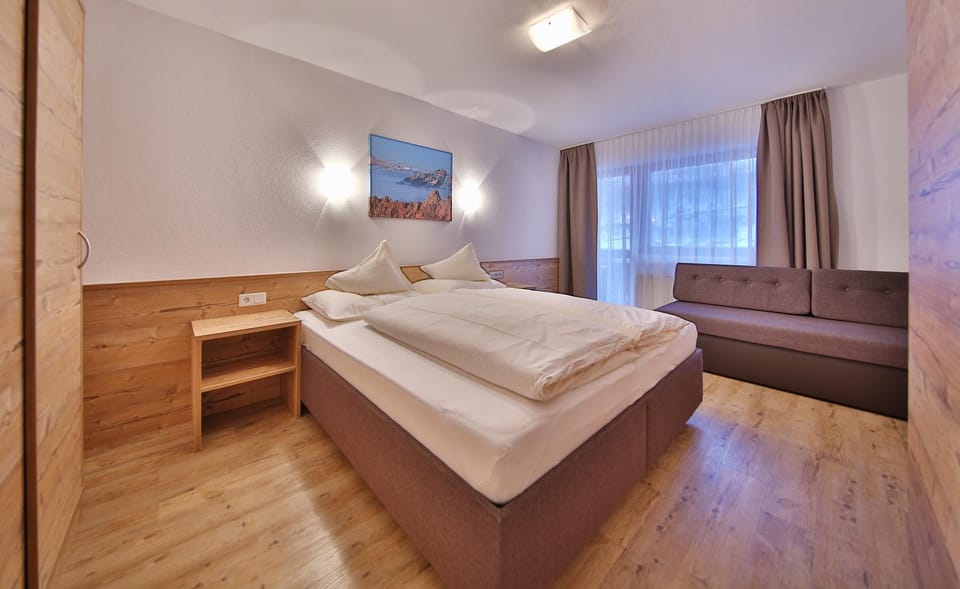 Hotel Garni Fiegl Apart Hotel in Soelden