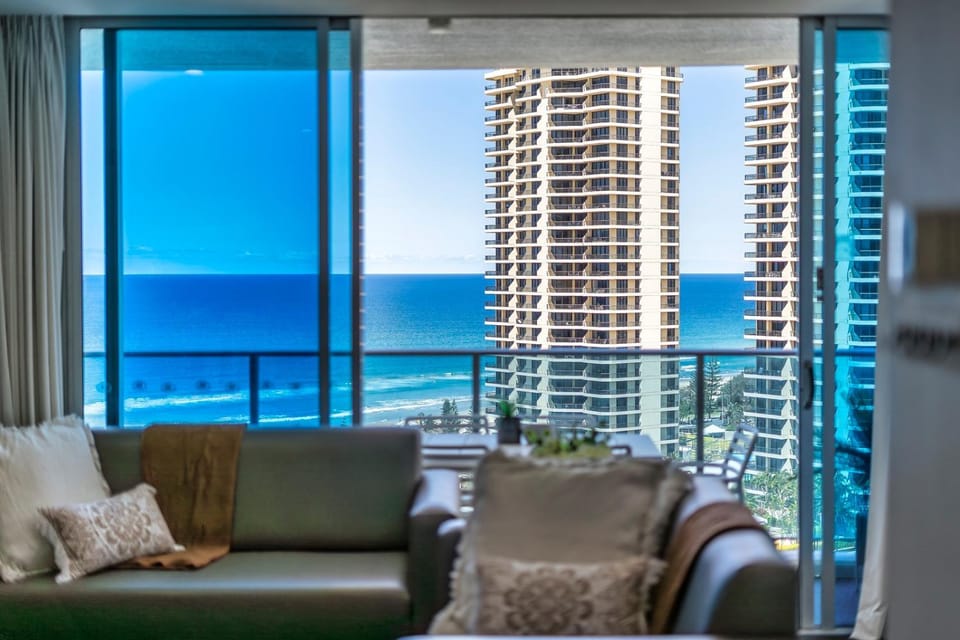 Living room, Sea view