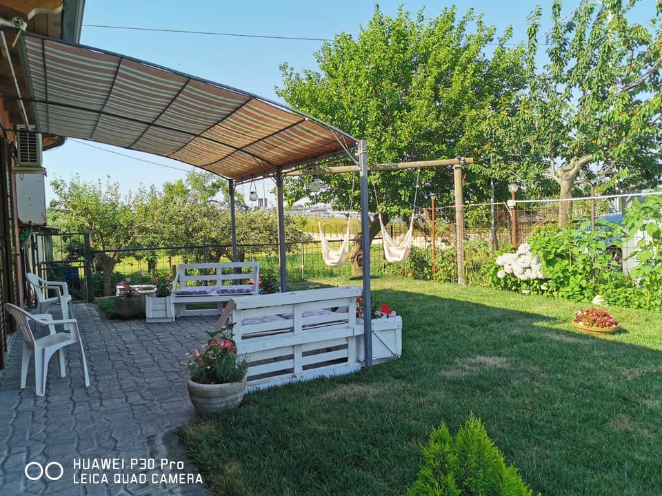 Garden, Garden