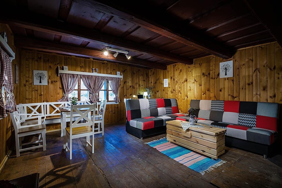 Communal lounge/ TV room, Living room, Dining area