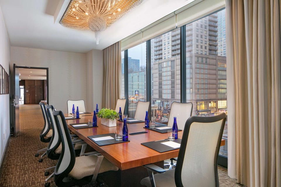 Meeting/conference room
