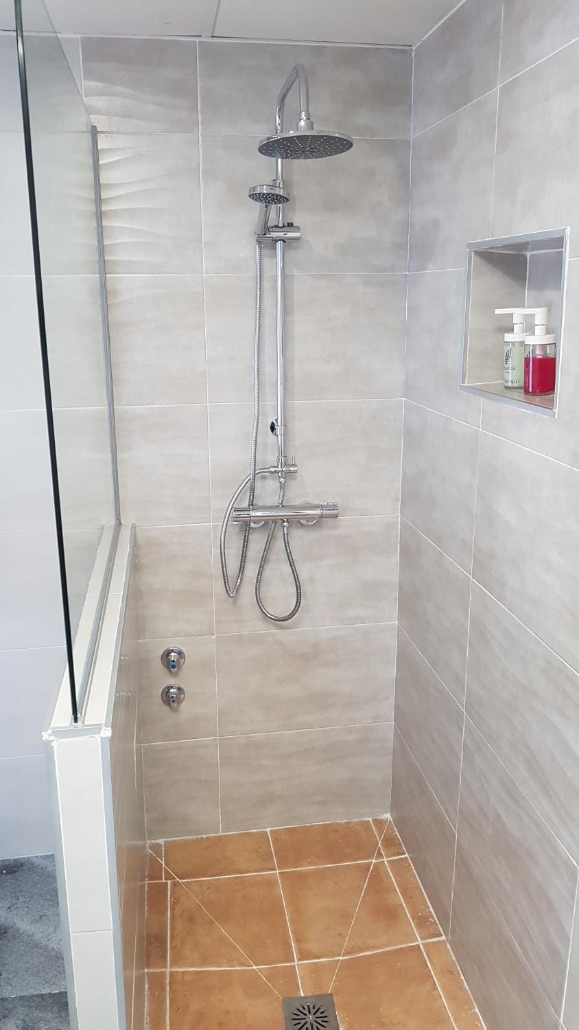 Shower, Bathroom