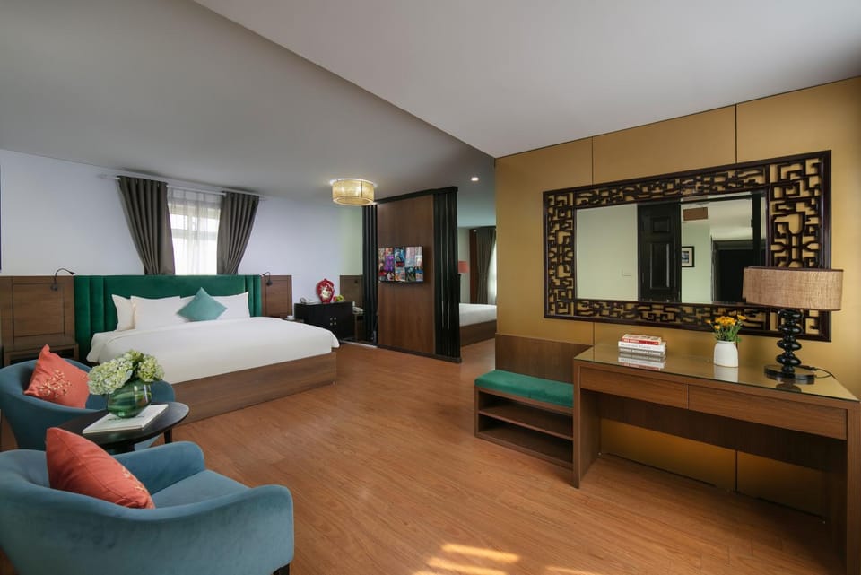 Bed, Photo of the whole room