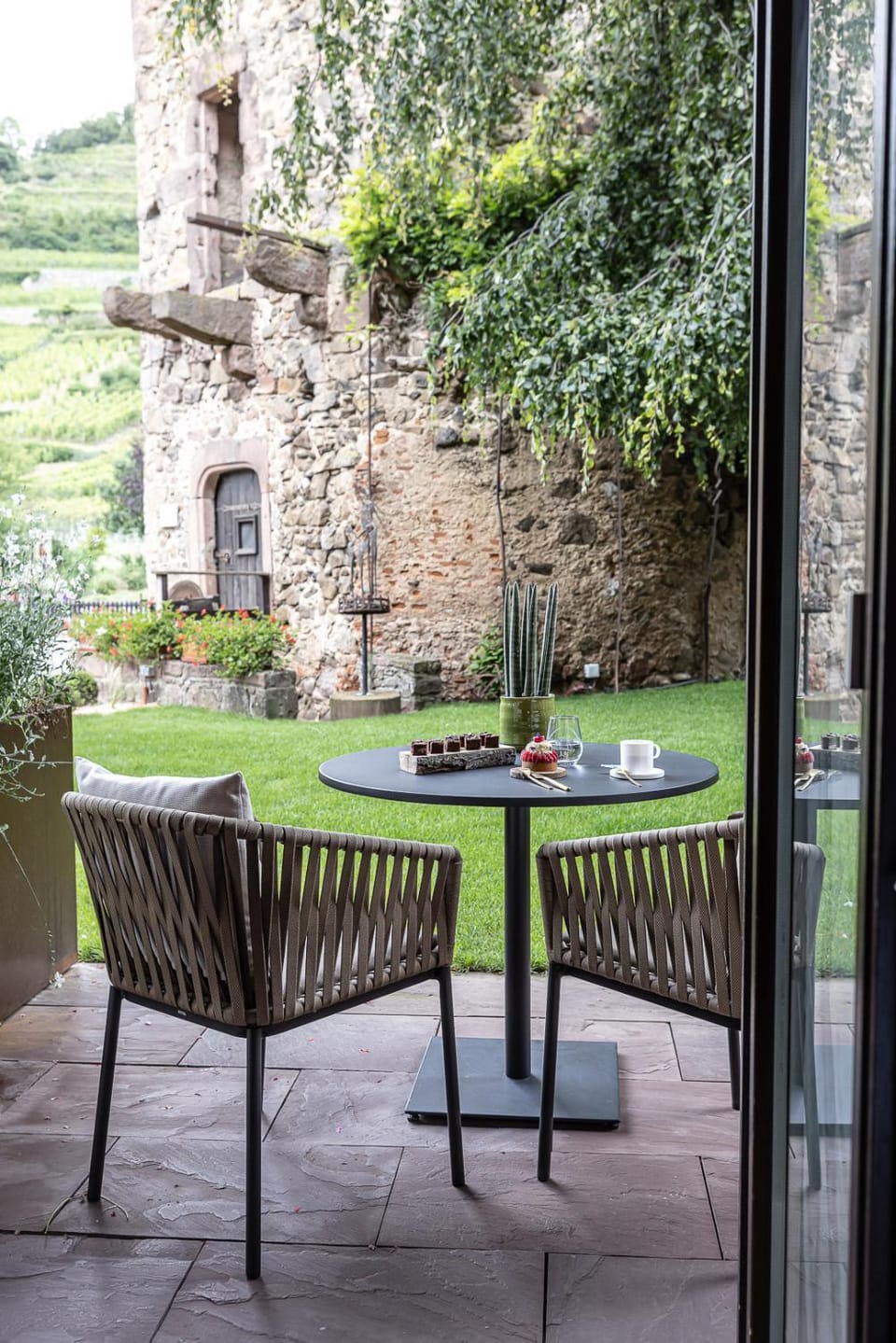 Patio, Garden view