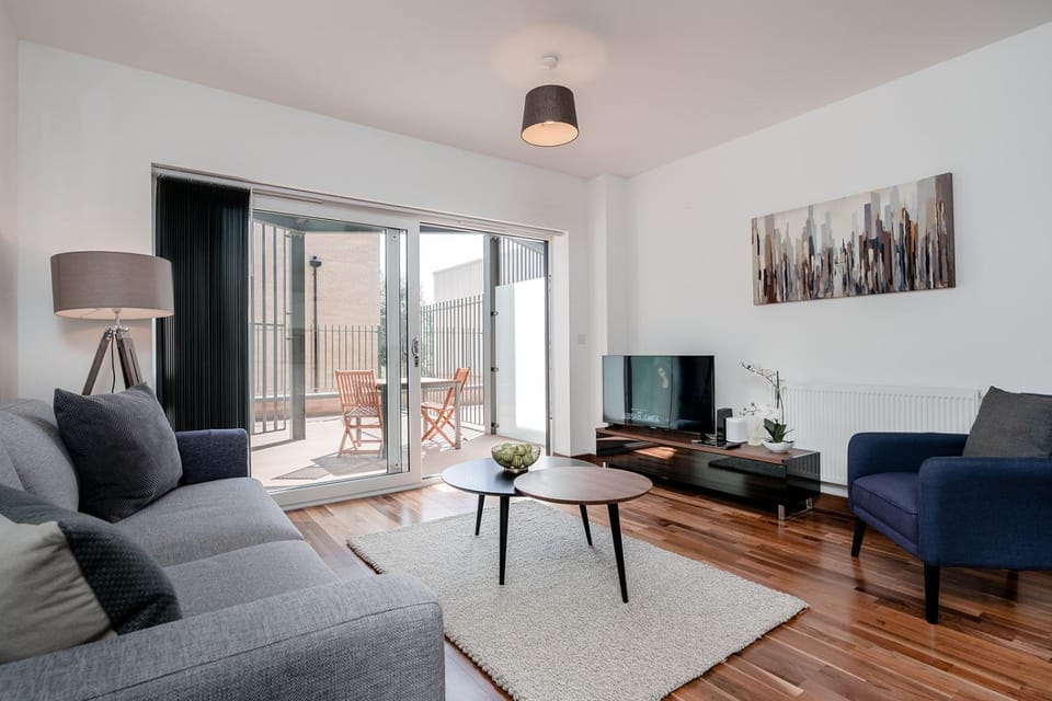 Tailored Stays - Cambridge City Duplex Apartments Apartment in Cambridge
