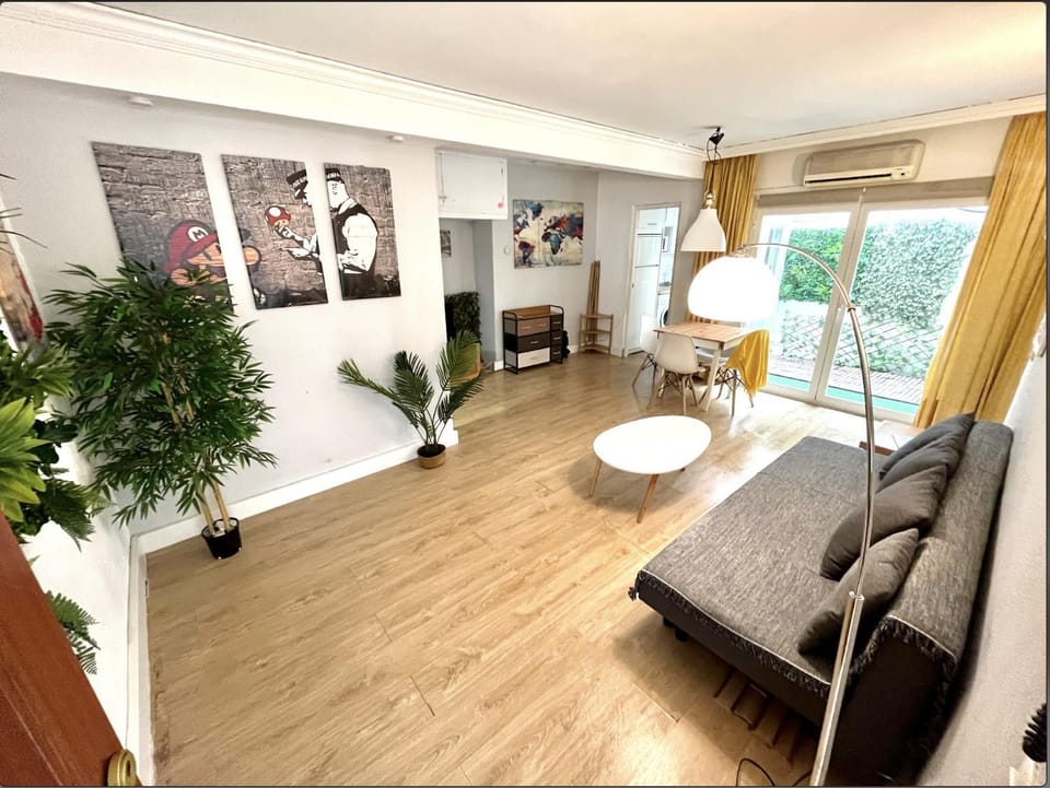 Lounge or bar